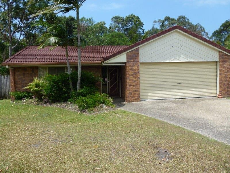 43 Lake Entrance Blvd, Noosaville QLD 4566