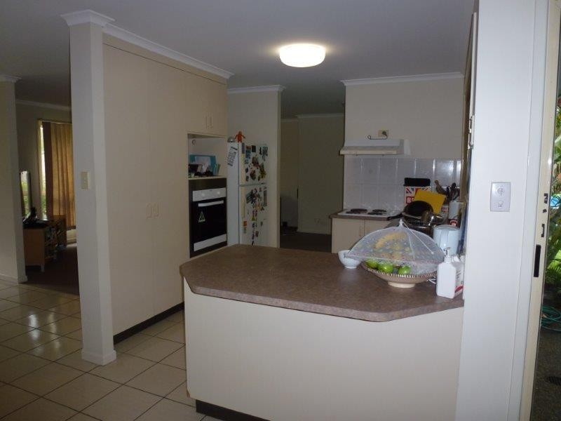 43 Lake Entrance Blvd, Noosaville QLD 4566