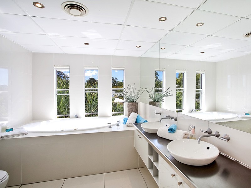 9 Treasure Cove, Noosaville QLD 4566