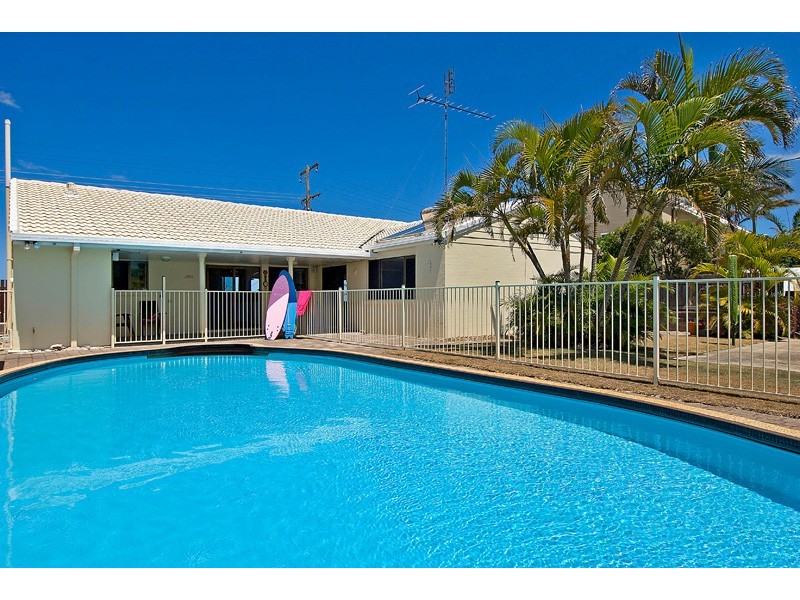 20 Corsair Crescent, Sunrise Beach QLD 4567