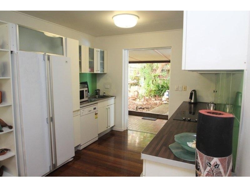 2 Ridge Street, Tewantin QLD 4565
