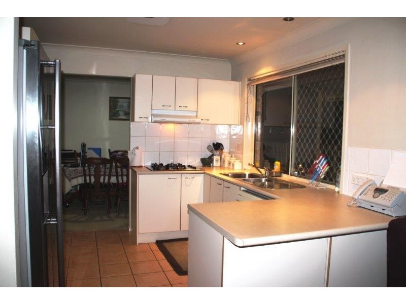 2 Tulipwood Street, Noosaville QLD 4566