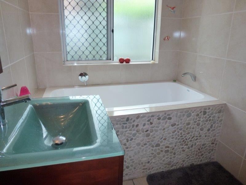 25 Leafhaven Drive, Tewantin QLD 4565