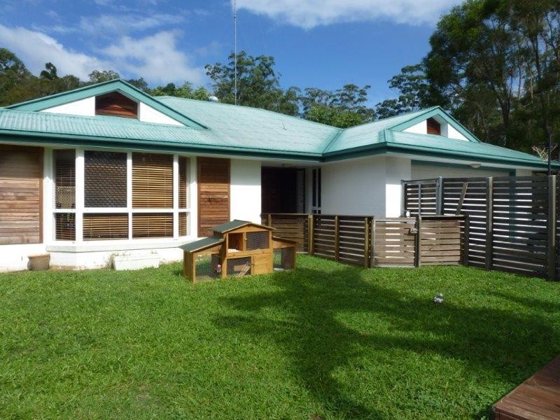 25 Leafhaven Drive, Tewantin QLD 4565