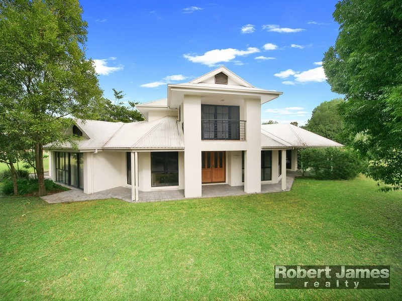 7 Noosa Banks Drive, Tewantin QLD 4565