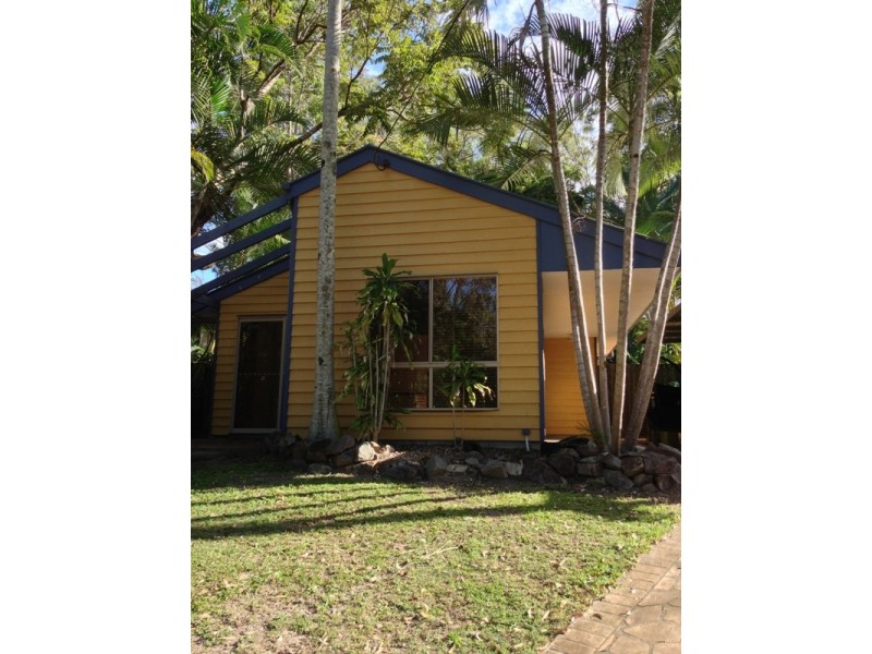 Cooroibah QLD 4565