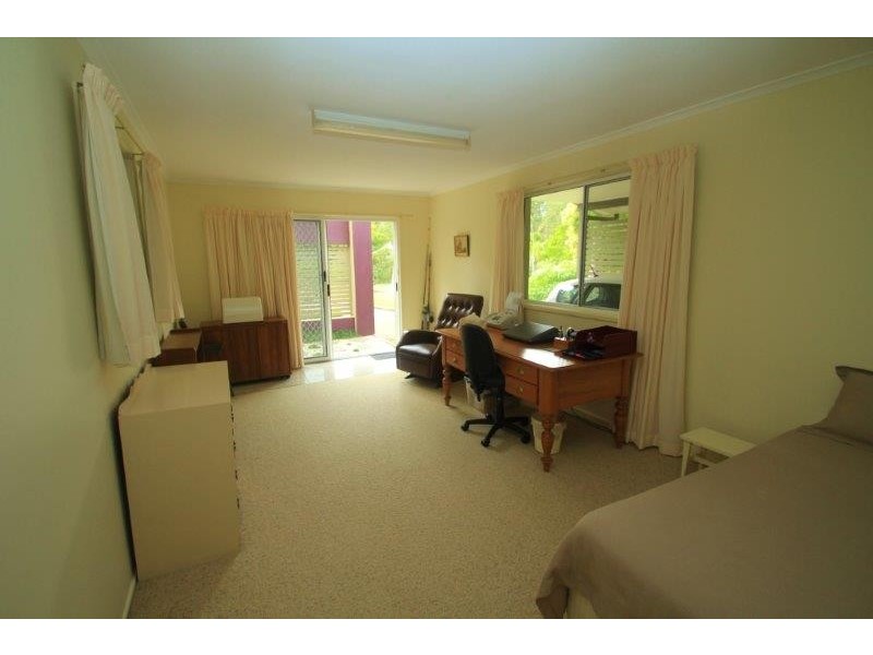 5 Kingsgate Drive, Tinbeerwah QLD 4563