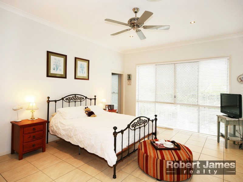 27 Cooroibah Crescent, Tewantin QLD 4565