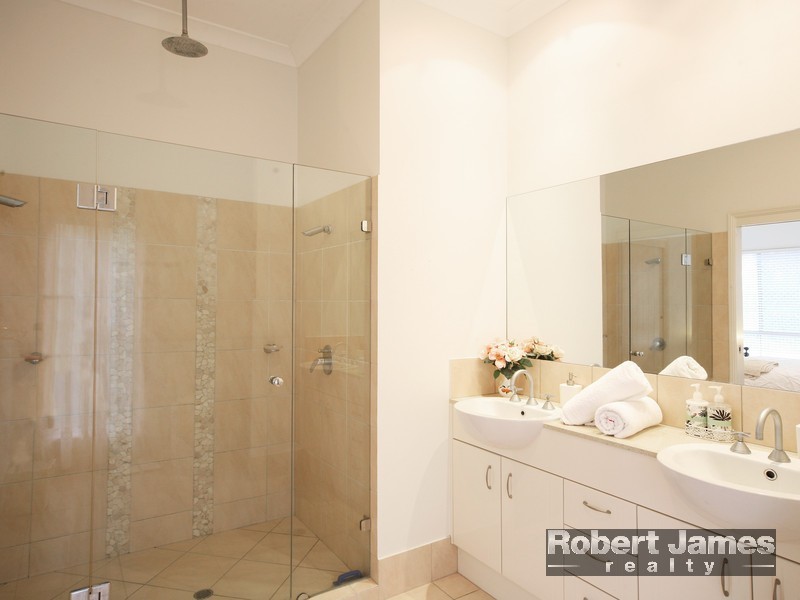 27 Cooroibah Crescent, Tewantin QLD 4565