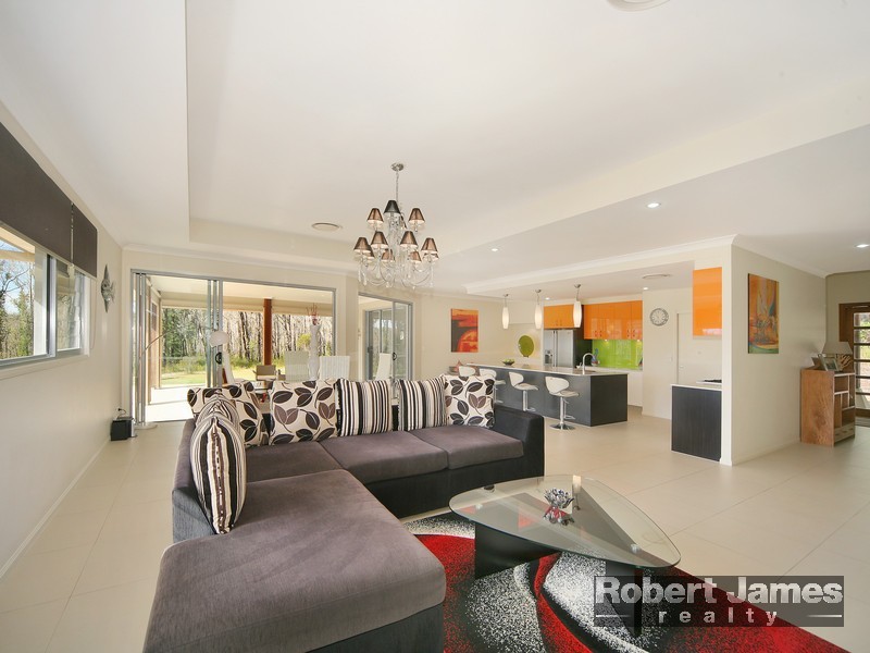 121 Grays Road, Doonan QLD 4562