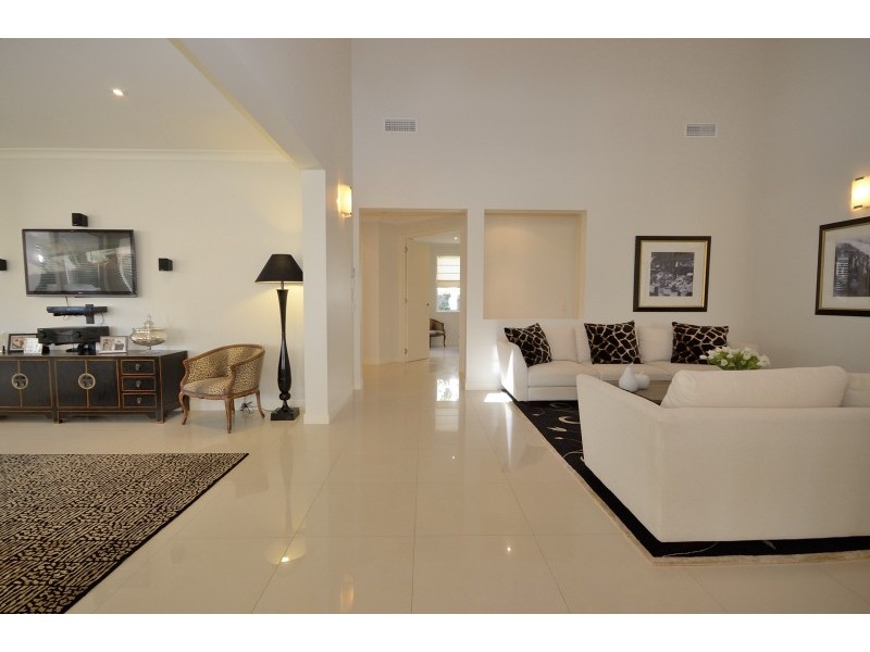 768 The Palms 61 Noosa Springs Drive, Noosa Springs QLD 4567