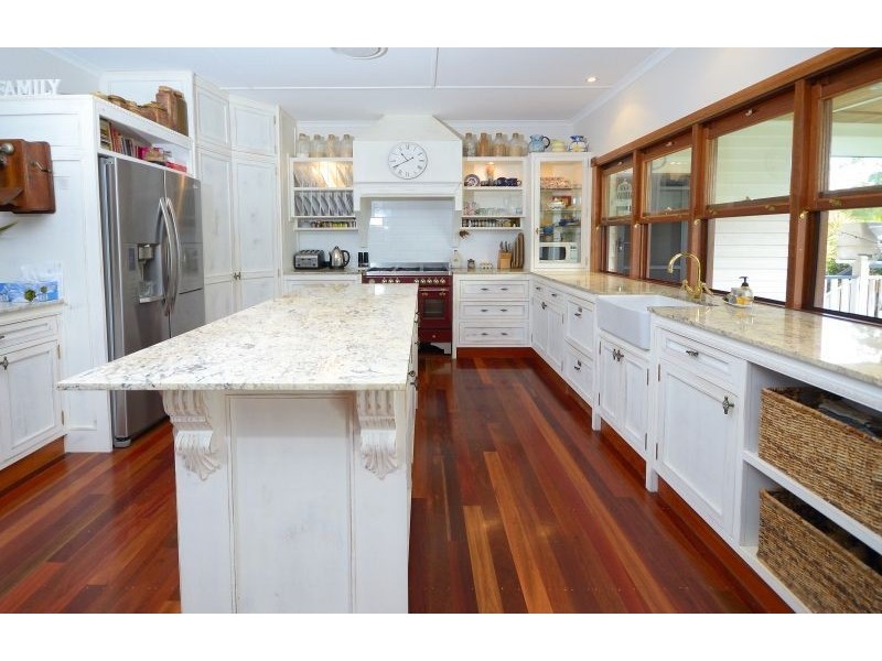 10 Flooded Gum Place, Black Mountain QLD 4563