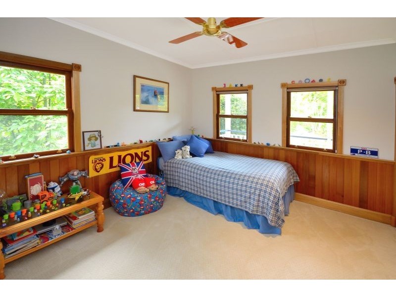 10 Flooded Gum Place, Black Mountain QLD 4563