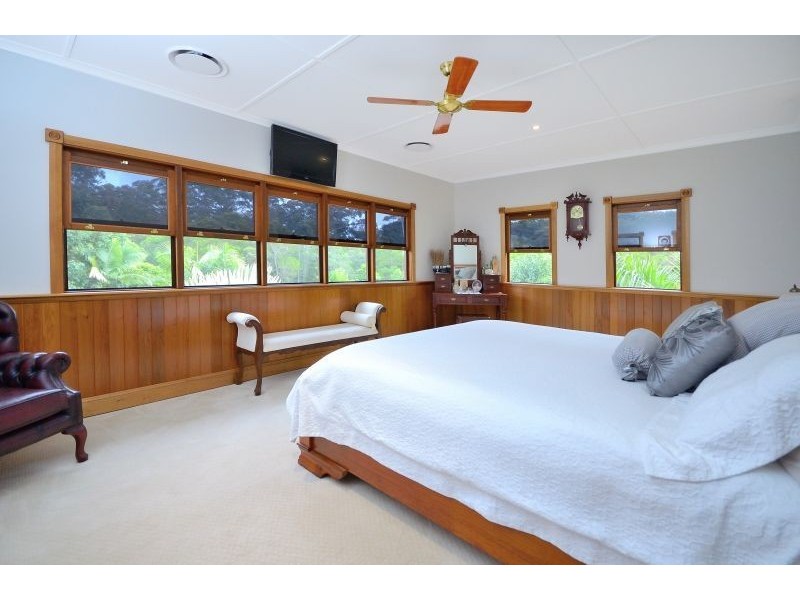 10 Flooded Gum Place, Black Mountain QLD 4563