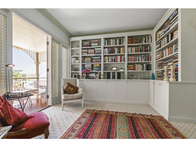 9 Tangmere Court, Noosa Heads QLD 4567