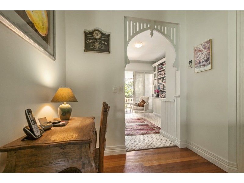 9 Tangmere Court, Noosa Heads QLD 4567