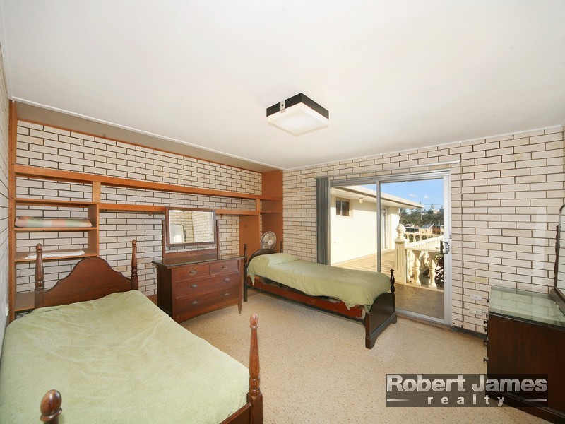 4 Sobraon Street, Sunrise Beach QLD 4567