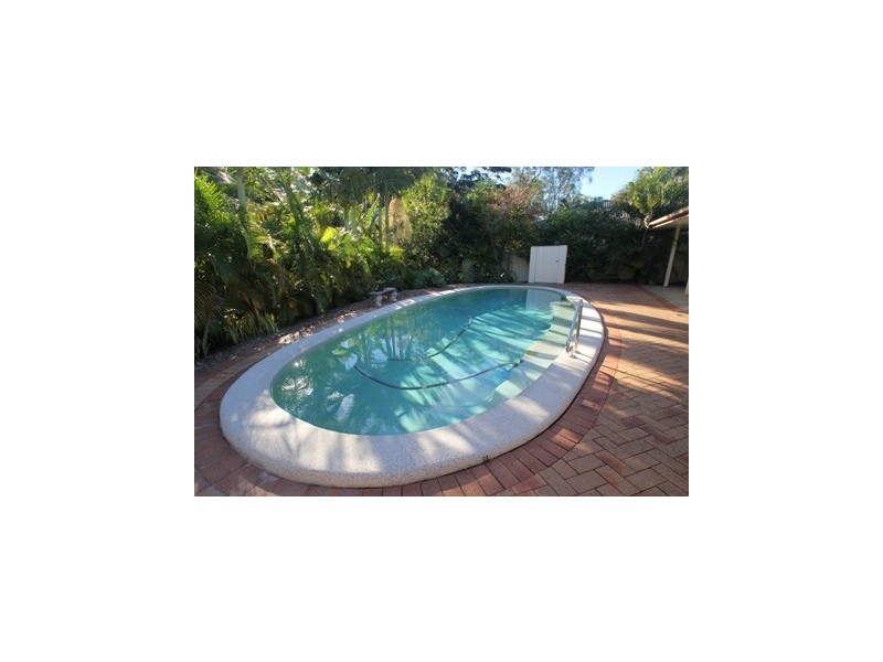 15 Flame Tree Drive, Tewantin QLD 4565