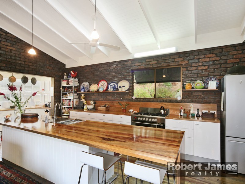 2 Regency Road, Doonan QLD 4562