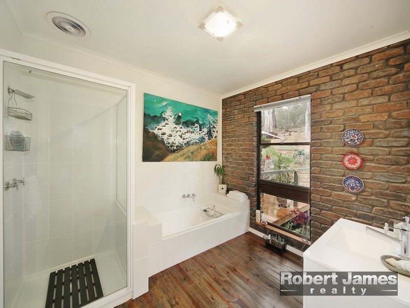 2 Regency Road, Doonan QLD 4562