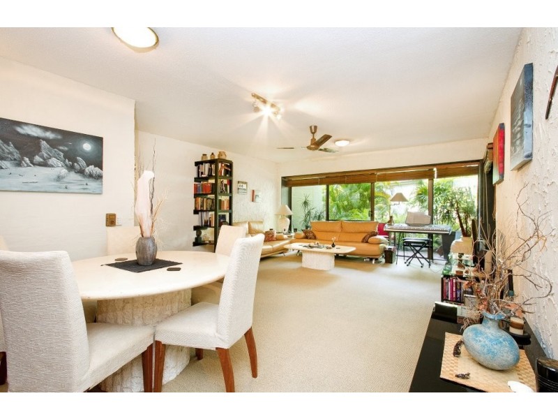 Unit 2/ 28 Viewland Drive, Noosa Heads QLD 4567