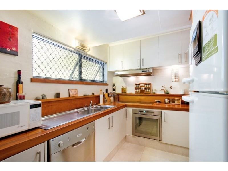 Unit 2/ 28 Viewland Drive, Noosa Heads QLD 4567