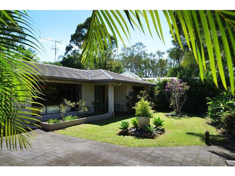 4 Sunset Drive, Noosa Heads QLD 4567