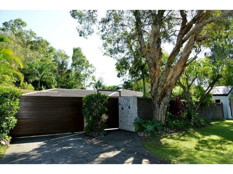 4 Sunset Drive, Noosa Heads QLD 4567