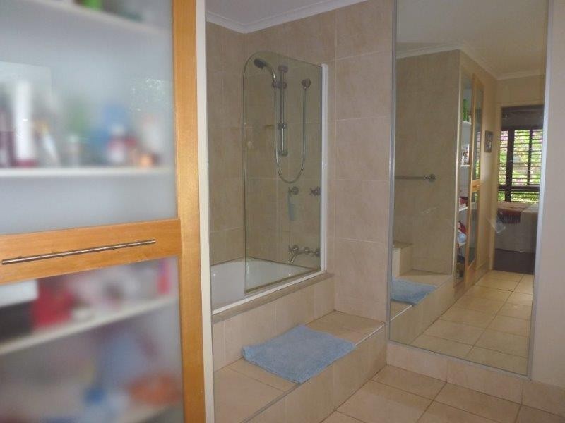 4 Sunset Drive, Noosa Heads QLD 4567