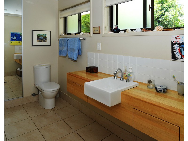 4 Sunset Drive, Noosa Heads QLD 4567