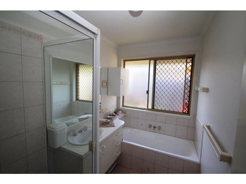 106 St Andrews Drive, Tewantin QLD 4565