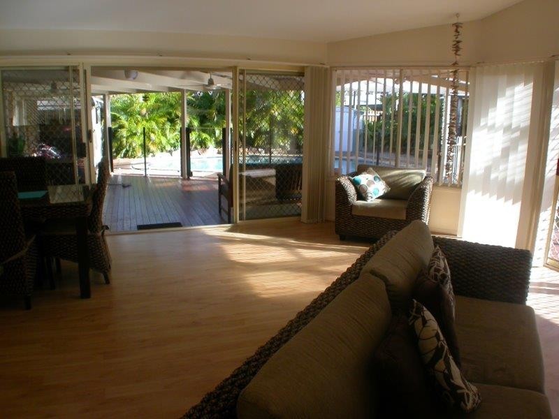 8 Cooba Place, Noosaville QLD 4566