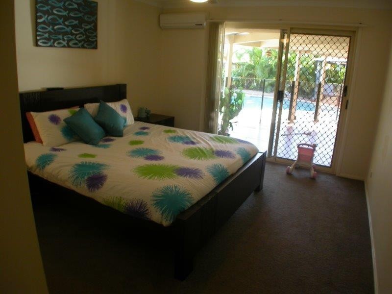 8 Cooba Place, Noosaville QLD 4566