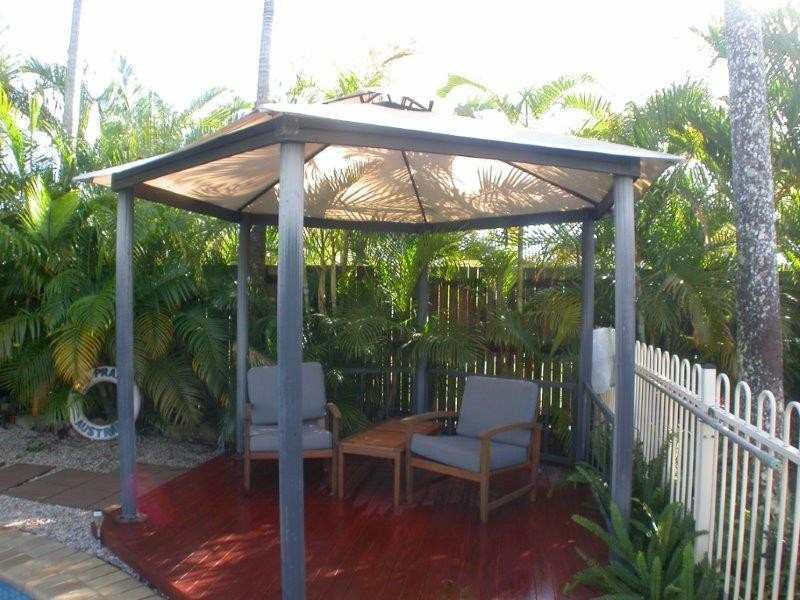 8 Cooba Place, Noosaville QLD 4566