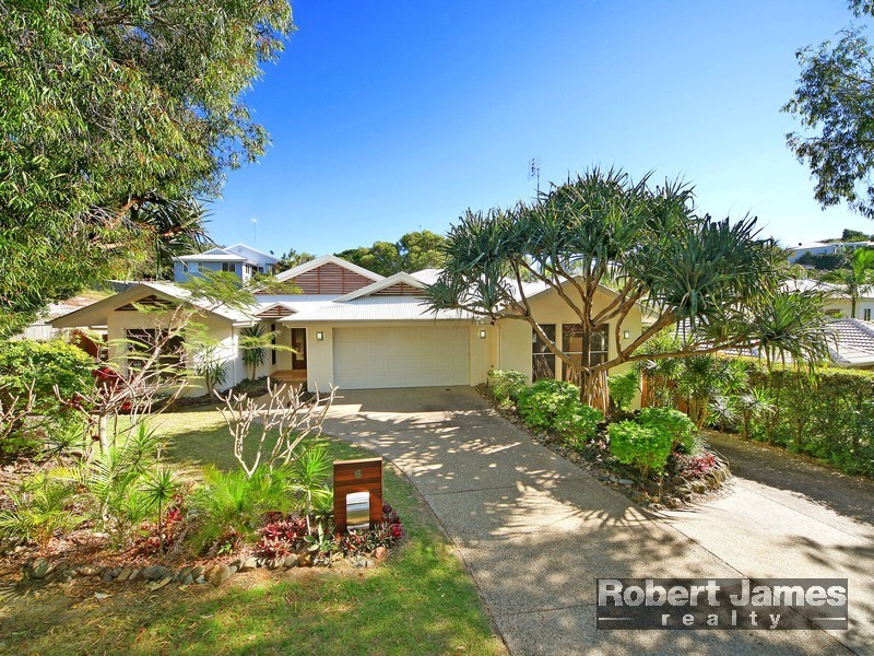 6 Voyagers Place, Sunrise Beach QLD 4567