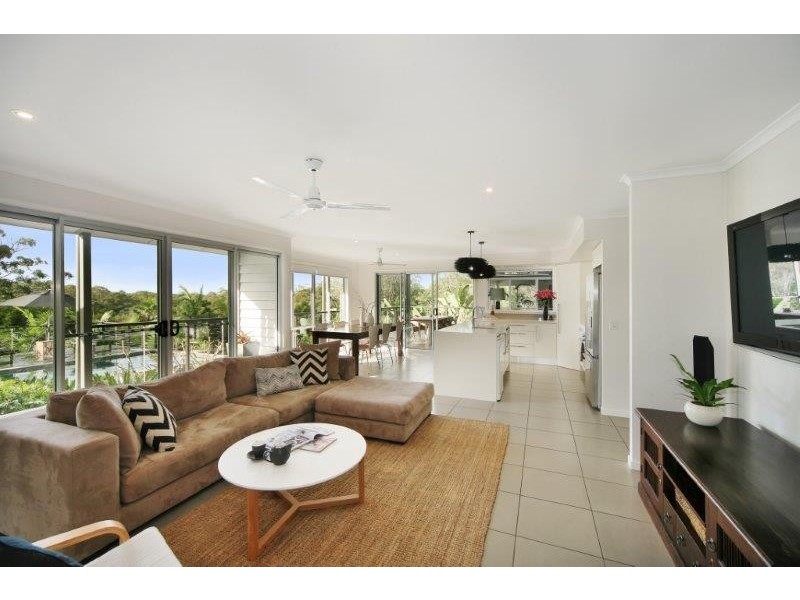 36 Bonavista Crescent, Doonan QLD 4562