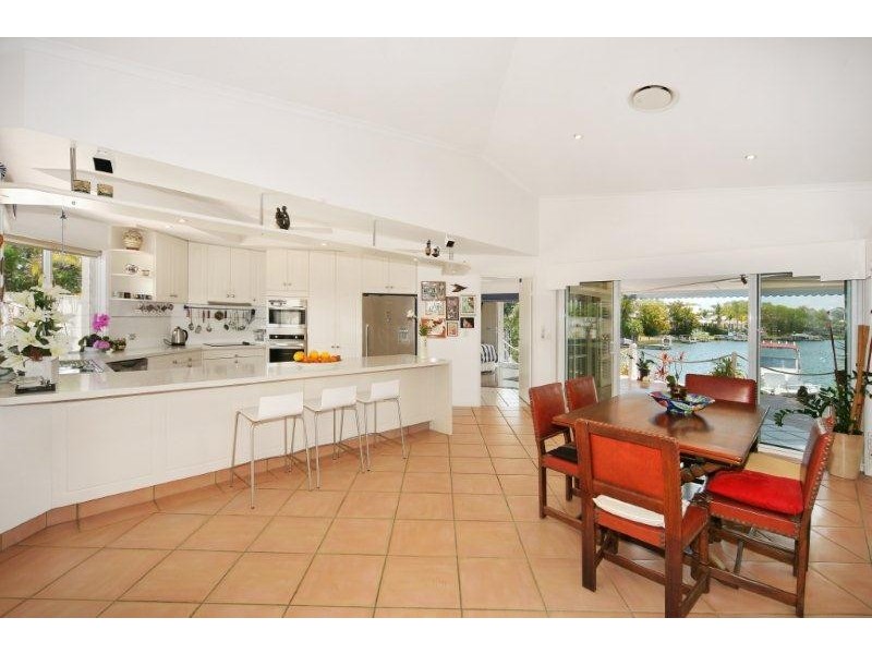 5 The Peninsula, Noosa Waters QLD 4566