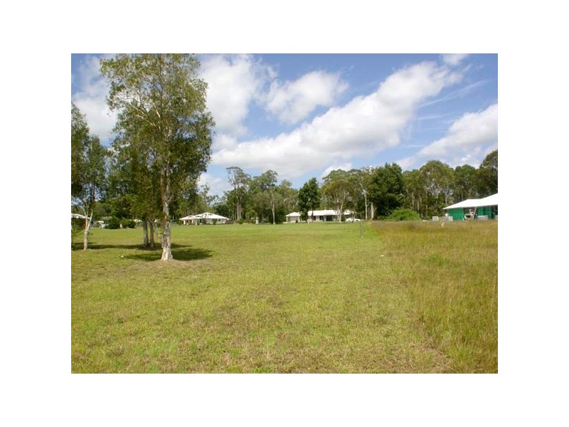 72 Edington Drive, Cooroibah QLD 4565