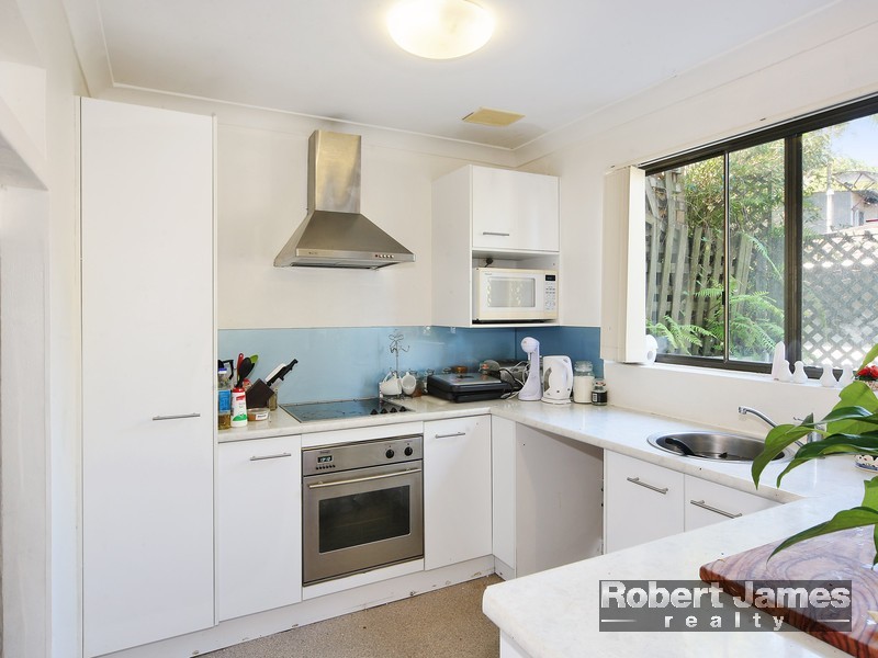 2/21 Bottlebrush Avenue, Noosa Heads QLD 4567