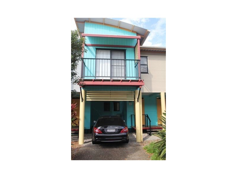 489 and 490/3 Hilton Terrace, Tewantin QLD 4565