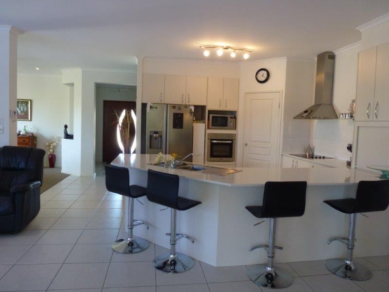 87 Devonstone Drive, Cooroibah QLD 4565