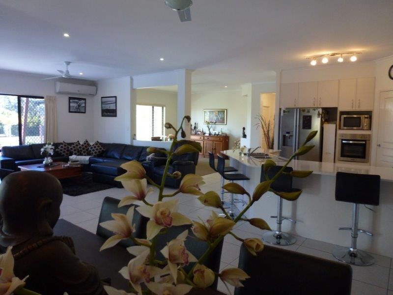 87 Devonstone Drive, Cooroibah QLD 4565