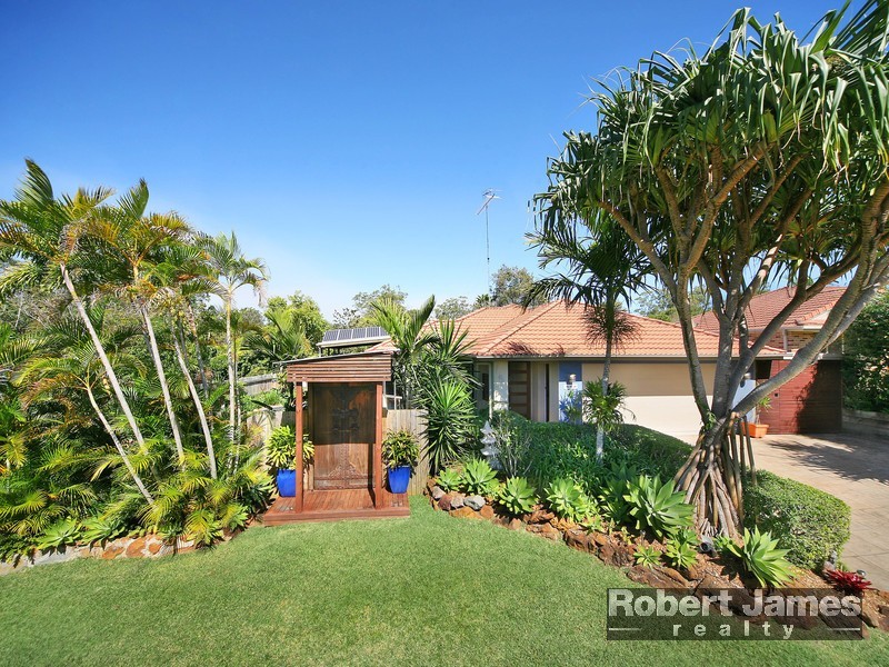 8 Wedgetail Lane, Noosaville QLD 4566