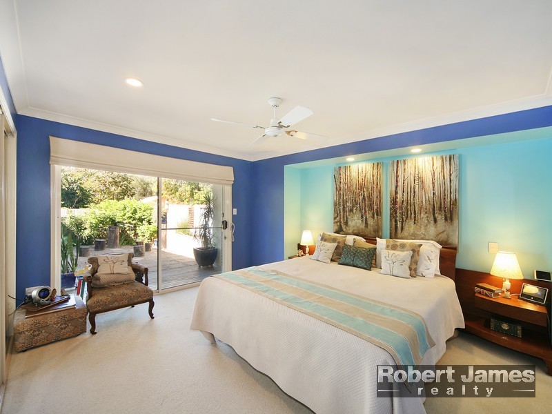 8 Wedgetail Lane, Noosaville QLD 4566