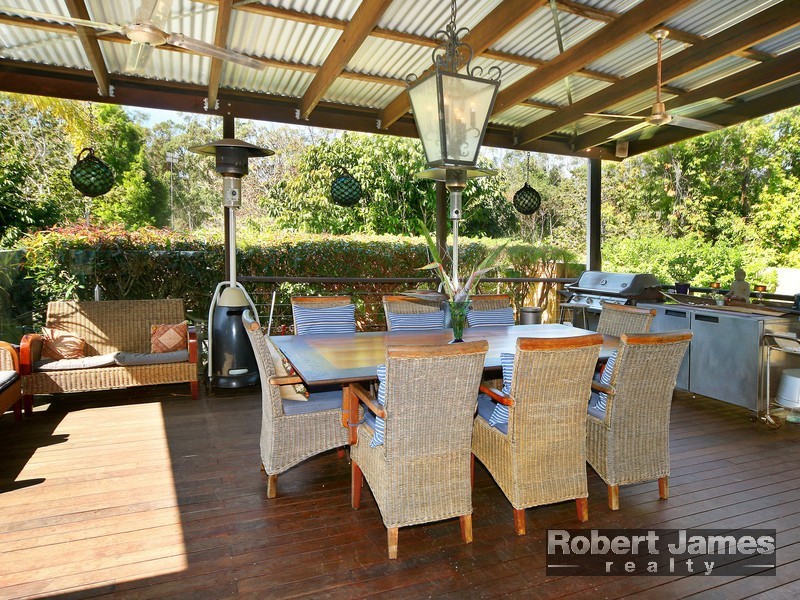 8 Wedgetail Lane, Noosaville QLD 4566