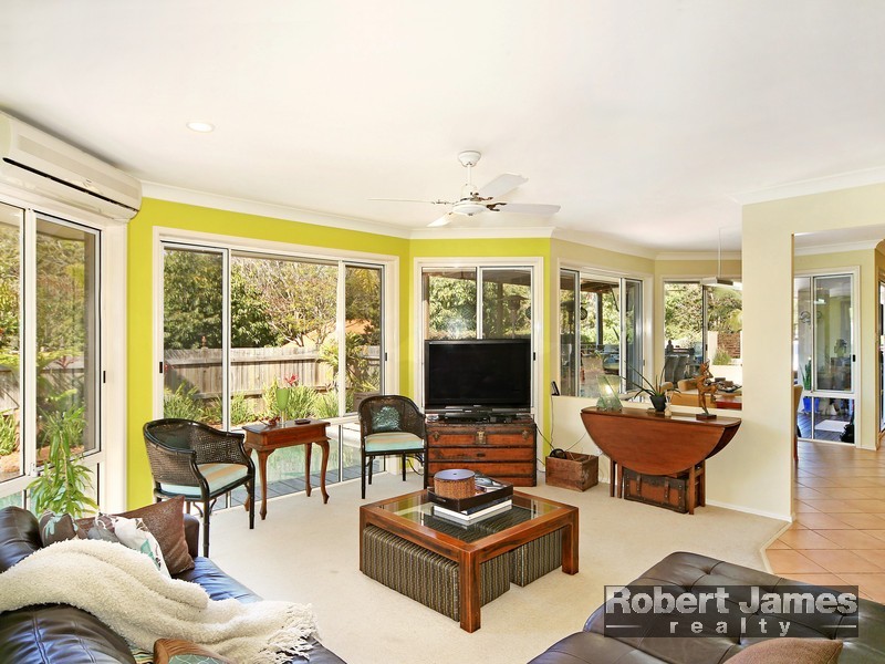 8 Wedgetail Lane, Noosaville QLD 4566