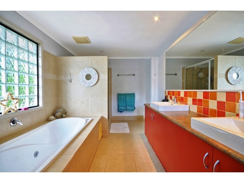 1/55 Bluefin Court, Noosa Waters QLD 4566