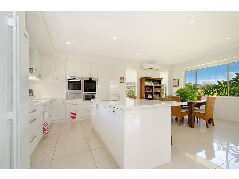 13 Aspera Place, Noosaville QLD 4566