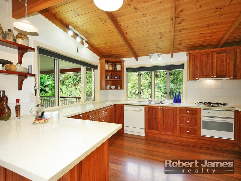 8 Burnett Place, Tewantin QLD 4565