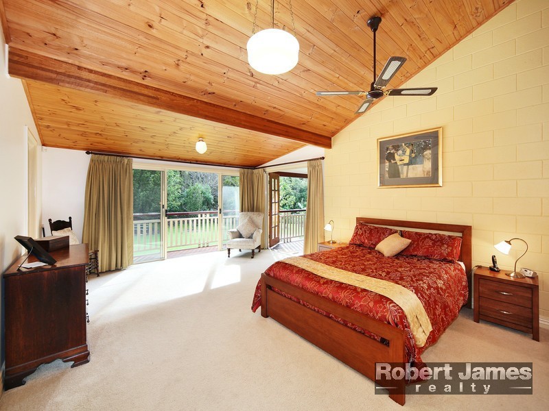 8 Burnett Place, Tewantin QLD 4565